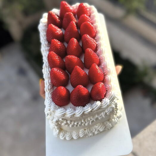 شريحة فراولة حريرية