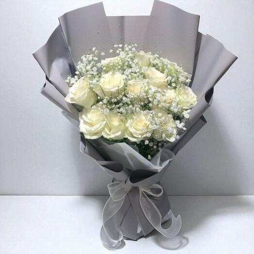 Специальный букет белых роз