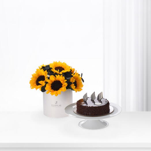 Boîte blanche Golden Noir Bloom avec gâteau au chocolat