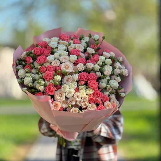 50 Mix Spray Rose Bouquet