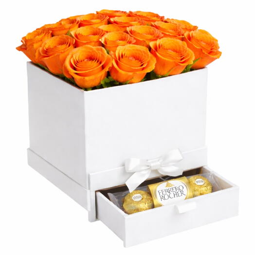 Оранжевая люксовая коробка с розами