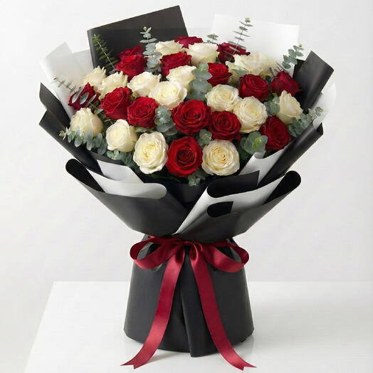 Love Chess- Red and White Rose Valention Bouquet Edition