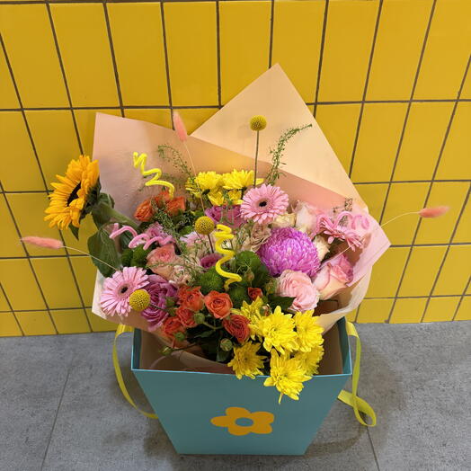 Colorful mixed bouquet