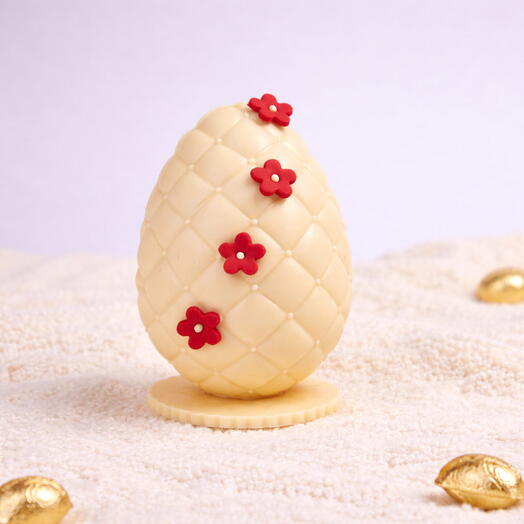 Œuf de Pâques en chocolat de créateur haut de gamme