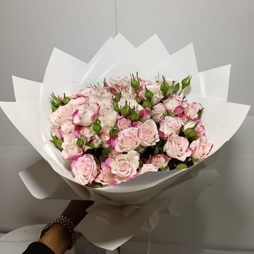 19 Fire Spray Roses Bouquet