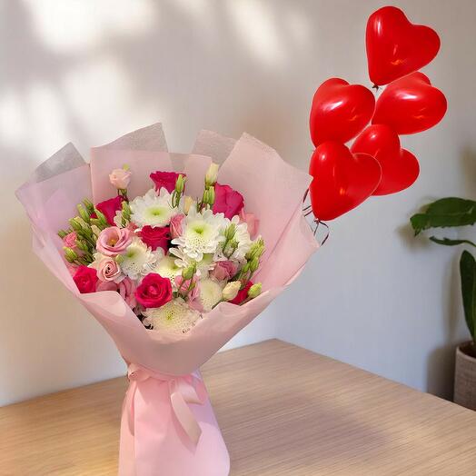 Mixed Bouquet With Balloons