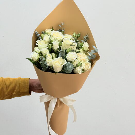 Красавица в белом