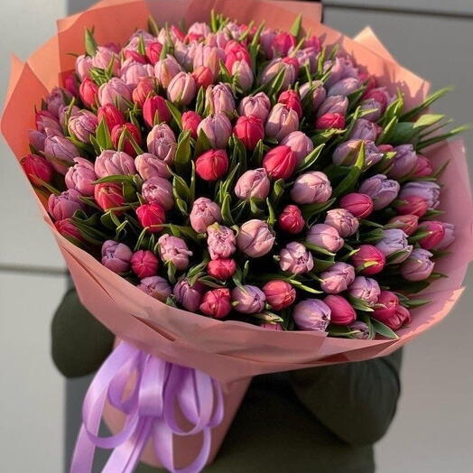 Микс из 101 тюльпана