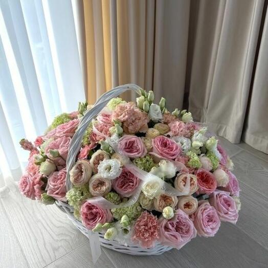 Premium Flower Basket
