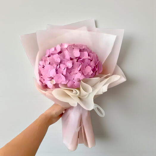 Букет из одной розовой гортензии