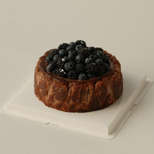 تشيز كيك الشوكولاتة الباسكية