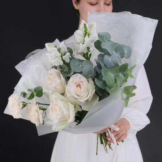 White Ohara and Mathiola-5958