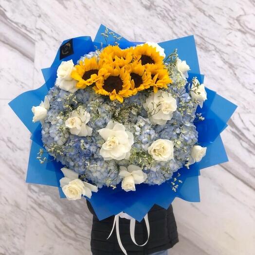 The Sky and the Stars – Sunflower, Blue Hydrangea   White Rose Luxury Bouquet