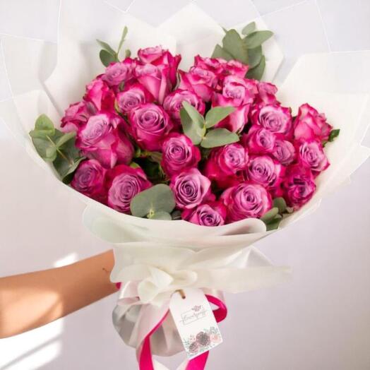 Lavender Pink Rose Bouquet with Eucalyptus – Elegant Hand-Tied Floral Arrangement