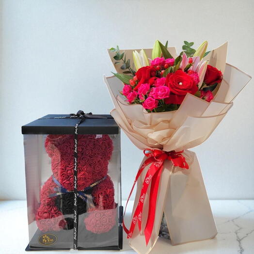 Божественный букет с плюшевым мишкой