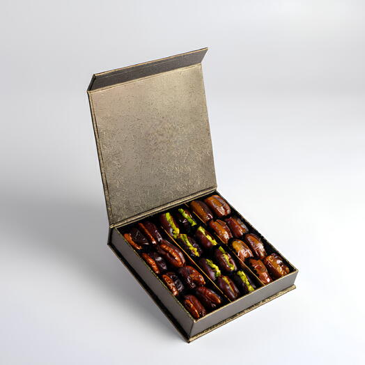 Средняя коробка фаршированных фиников Al Yered