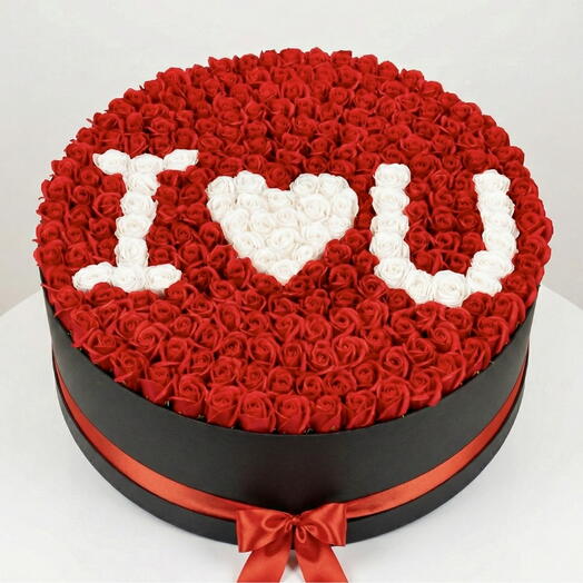 Royal Devotion 201 Roses I Love You Black Box