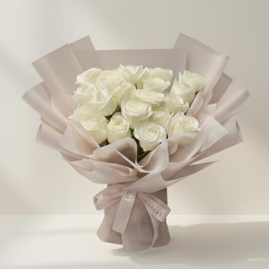 20 White Roses Graceful Love Bouquet