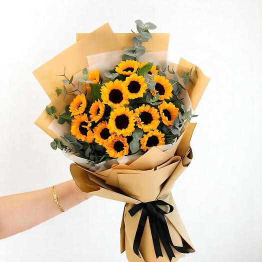 Sun flower bouquet