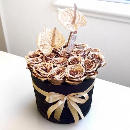Luxury Golden Rose Flower Box with Anthuriums – Elegant Black Round Gift Box with Metallic Floral Design