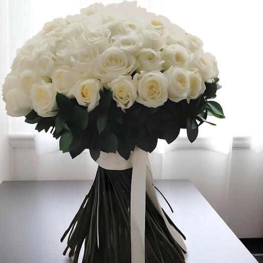 100 White Rose Bouquet