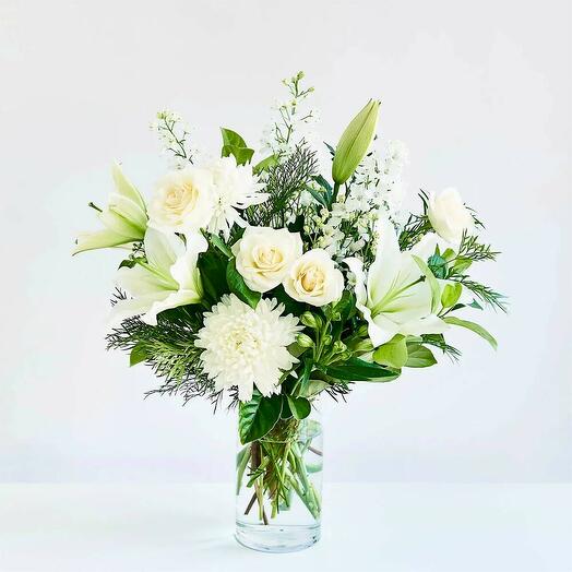Цветочная композиция Белая элегантность