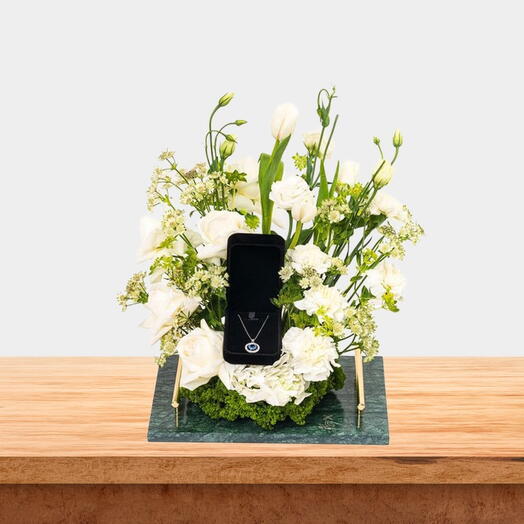 Zus Blue Eye Necklace Set