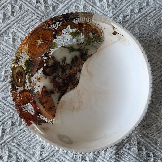 Marbled ridged bowl