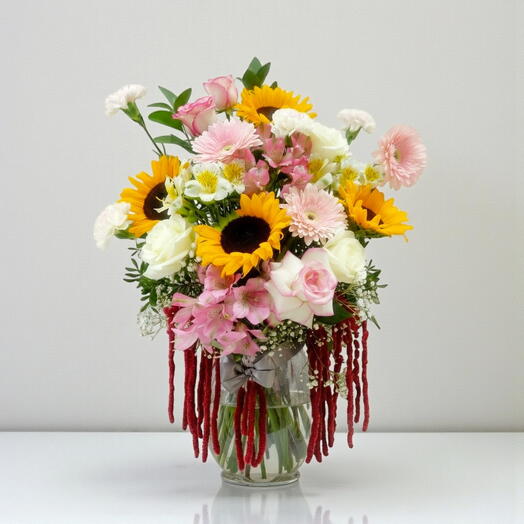 Цветы в вазе