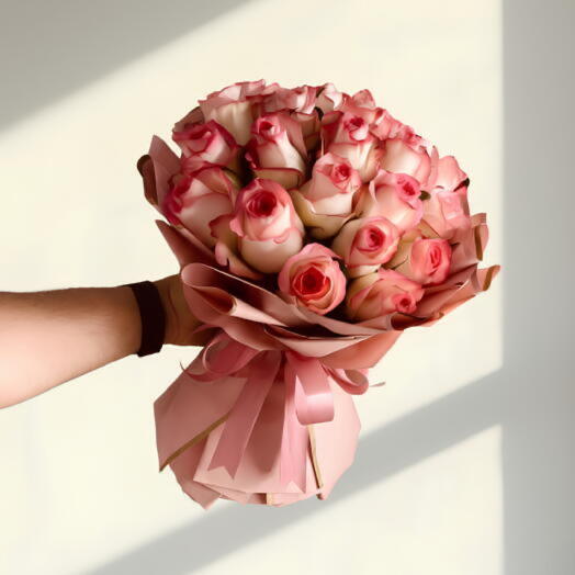 Jamilia roses bouquet