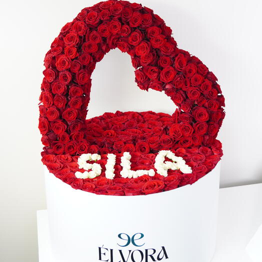 Red Roses Heart Classic Valentine Box