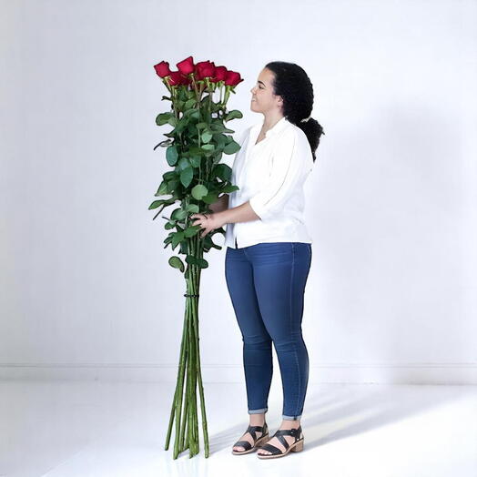 Extra Long Stem Red Roses – 160cm Grand Romantic Bouquet