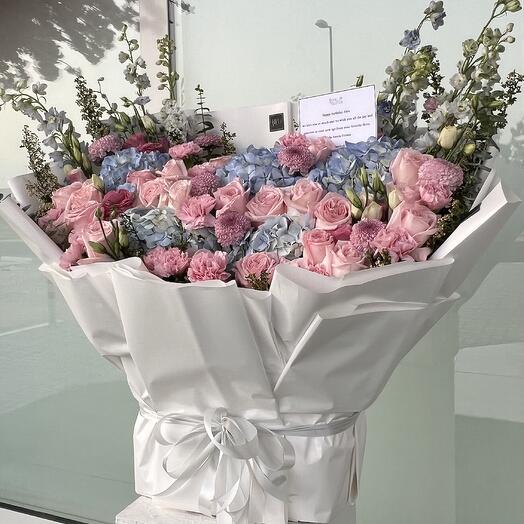 Ohara bouquet  pink and blue