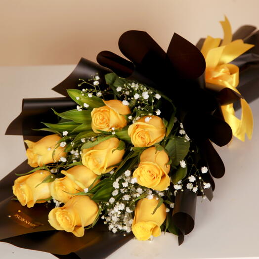Yellow rose bouquet