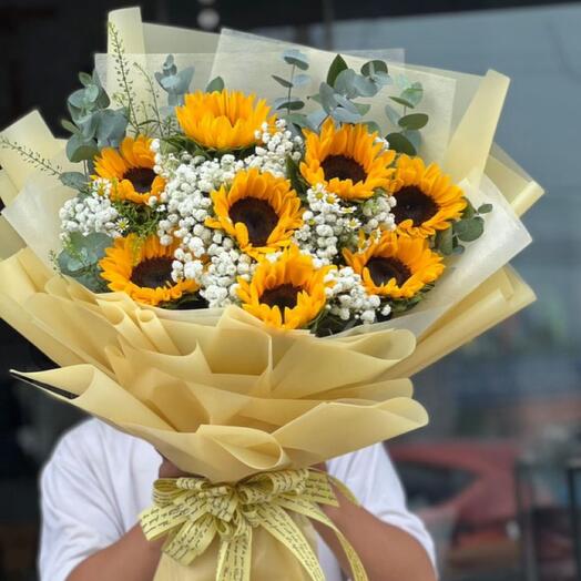 Букет подсолнухов
