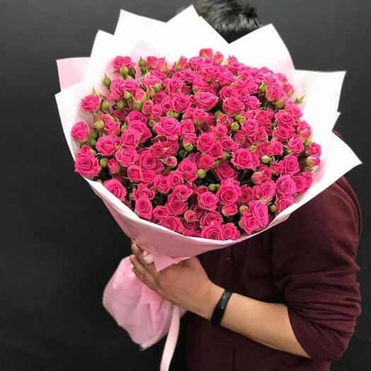 30 Dark Pink Spray rose Bouquet