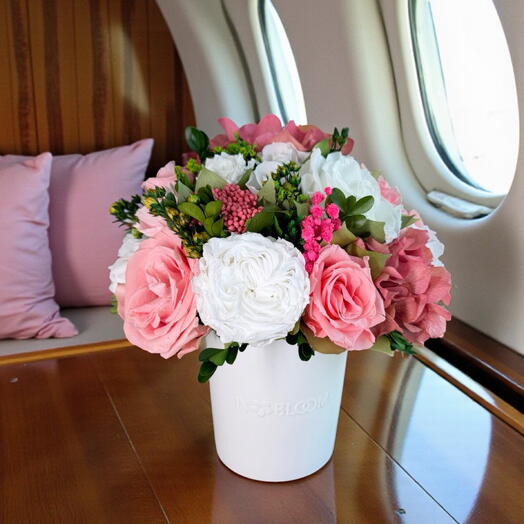 Luna Coral Pink. Preserved flowers