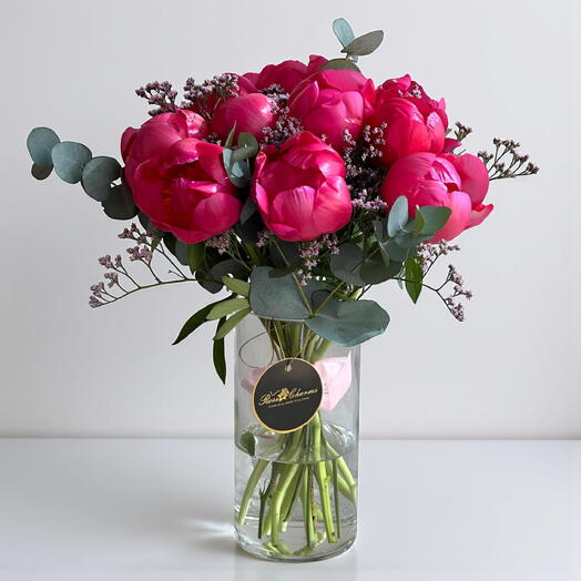 9 Pink Peonies in Vase