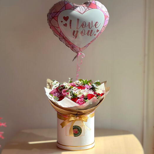 Love   Admiration Box  Roses, Carnations, Chrysanthemums   I Love You Balloon