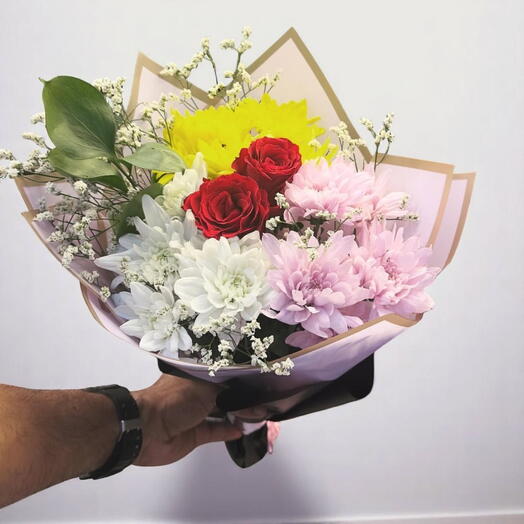 Vibrant Mixed Bloom Bouquet with Red Roses Chrysanthemums – Perfect Gift for Any Occasion