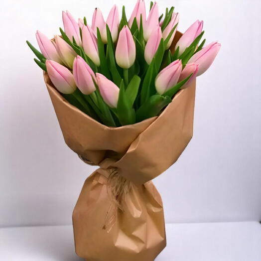 Blush Elegance – 21 Pink Tulips Bouquet