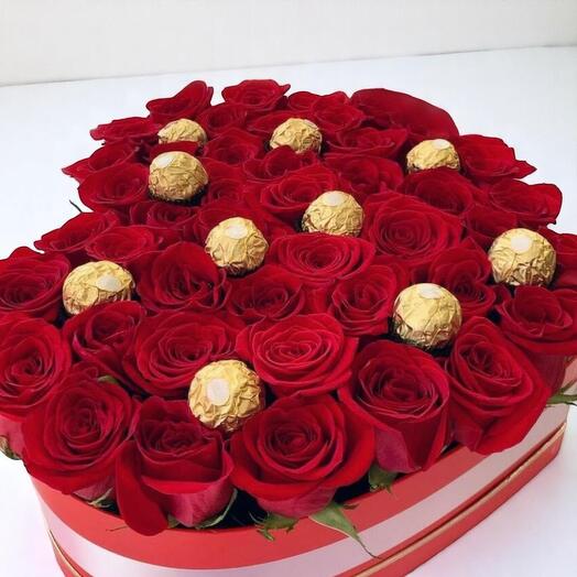 Heart-Shaped Box with Red Roses   Belgian Chocolates – Romantic Gift Arrangement (25cm)