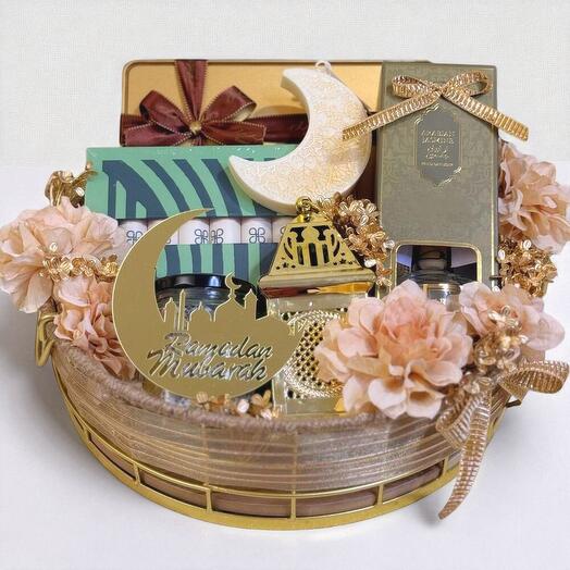 Подарочная корзина на Ид аль-Адха