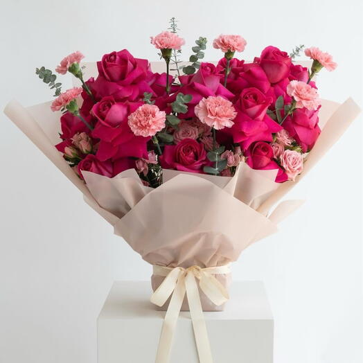 Mon Cherie - специальный розовый букет от флориста