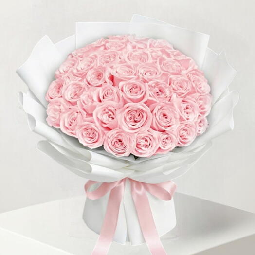 Soft Touch _ Премиум ко Дню святого Валентина 51 нежно-розовый букет роз для неё