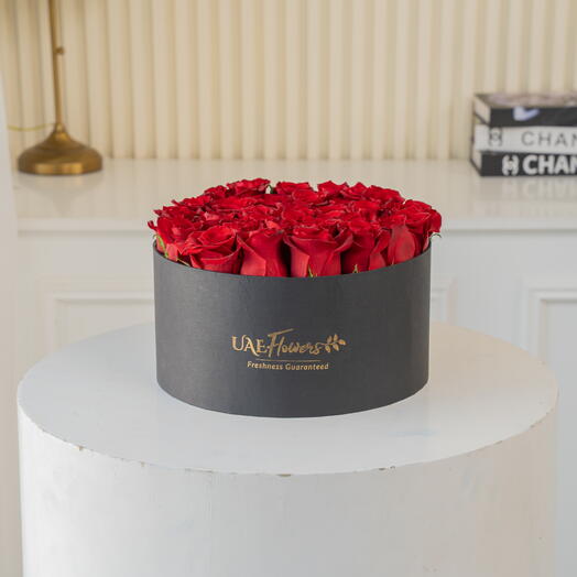 30 Red Roses Round Box