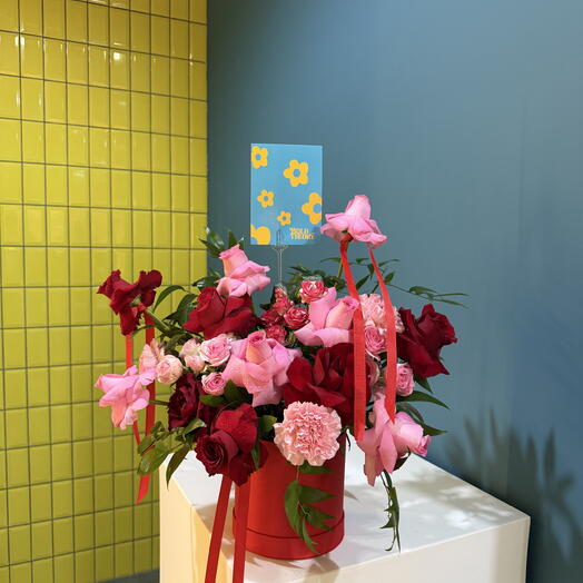 Love - pink and red roses in a box