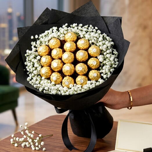 Golden Gypsophila Wrap - 21 Ferrero rocher chocolates