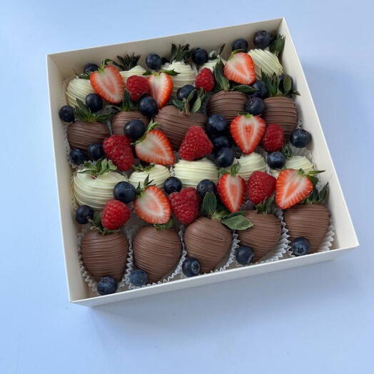 Strawberries in chocolate PREMIUM