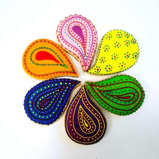 Разноцветное печенье для Дивали